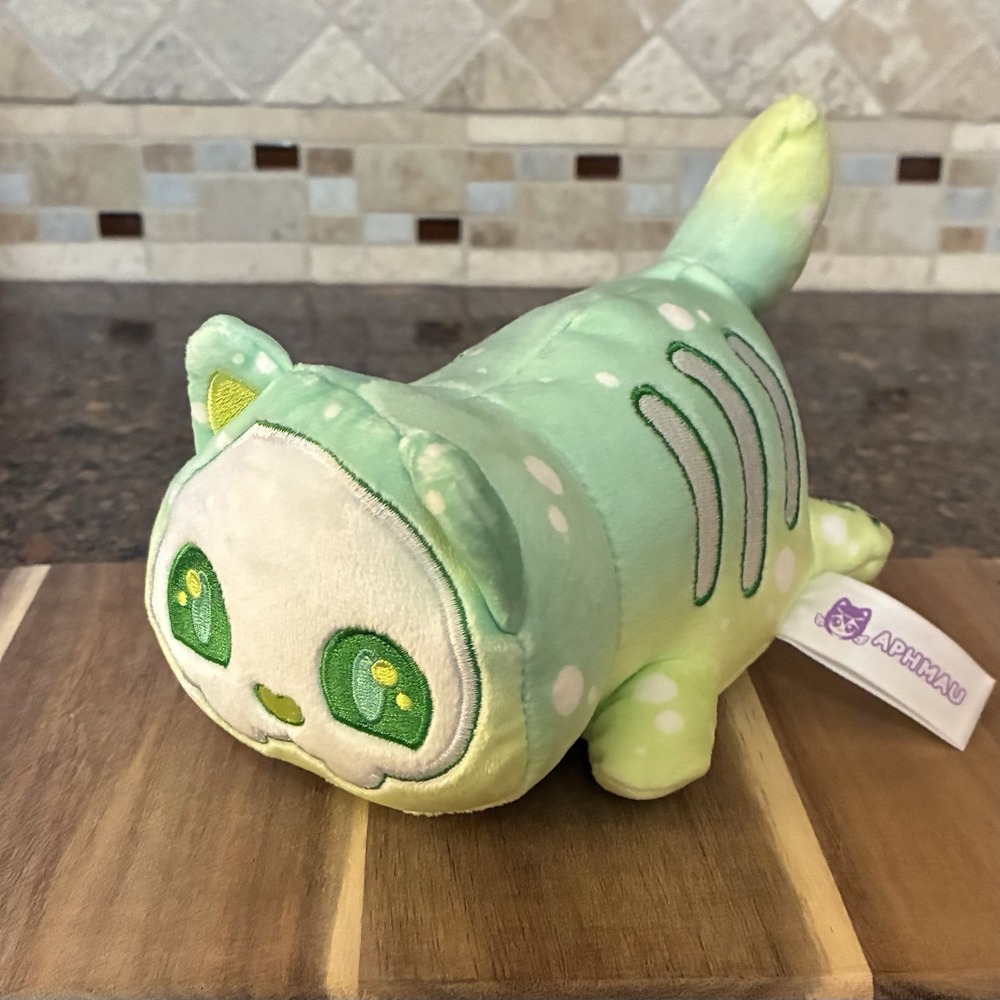 Aphmau MeeMeows Mystery Plush Poison Cat 6" Green Whale Shark Stuffed Animal Toy